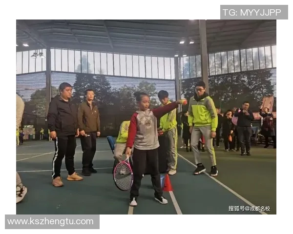 深圳网球队灵活应变的训练策略与发展之路探讨